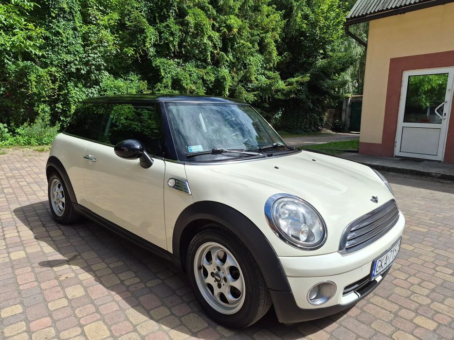 MINI ONE Piekny stan podgrzewane fotele elektryka Klimatyzacja