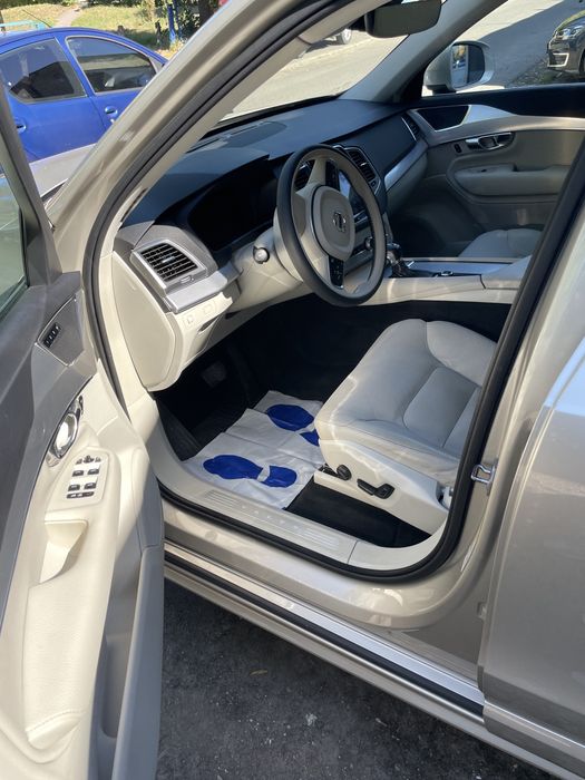 Volvo XC90 2016 VIN YV4102XK8G1057135 фото оголошення 16 з 19