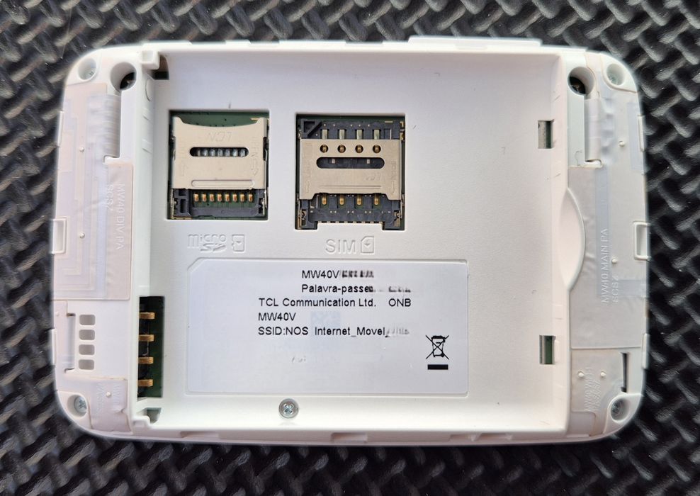 Router Alcatel 4G MW40V - Desbloqueado