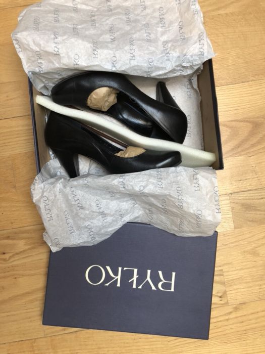 Obuwie buty czółenko obcasy czarne klasyczne Ryłko skóra naturalna 37