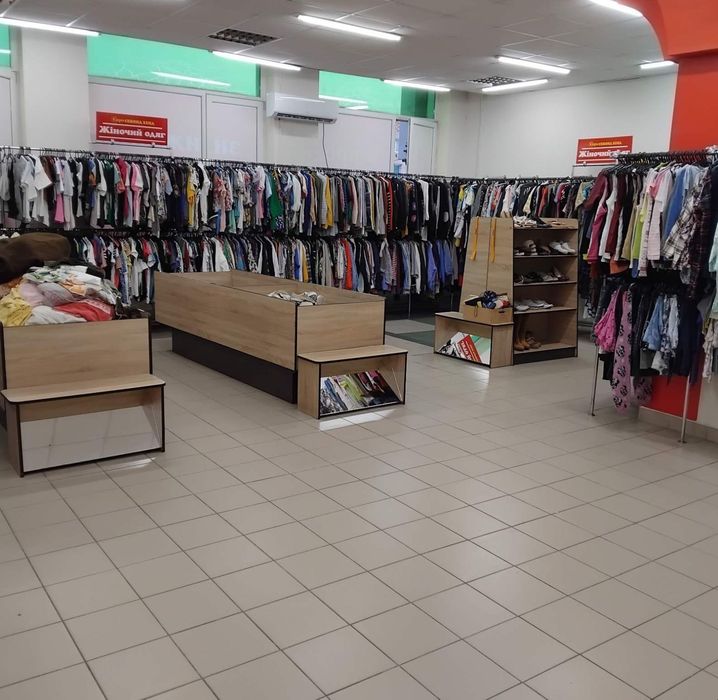 Продаж нежитлового приміщення 408,5 м² — Рожище, вул. Незалежності, 4