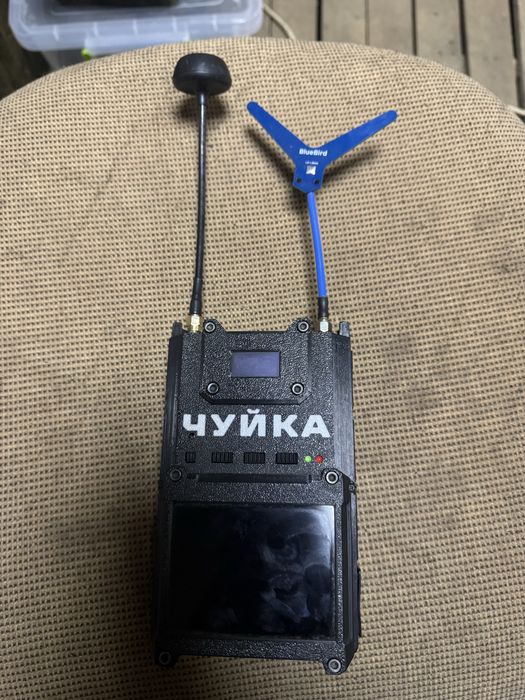 Чуйка 2.0 900–1680 МГц, 4990–6000 МГц