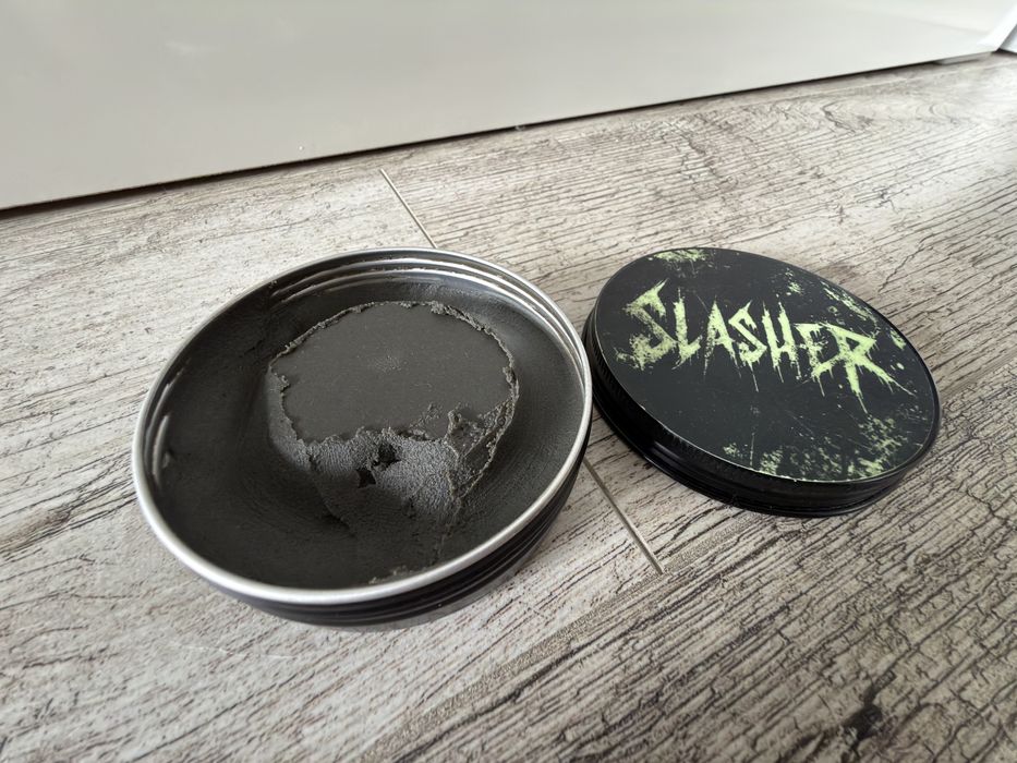 Chase Out Slasher glinka do włosów