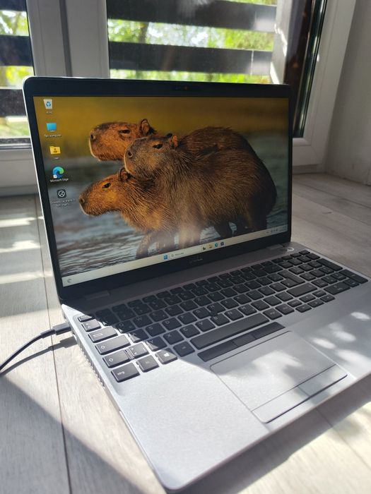 Laptop DELL latitude 5510 i5 16GB