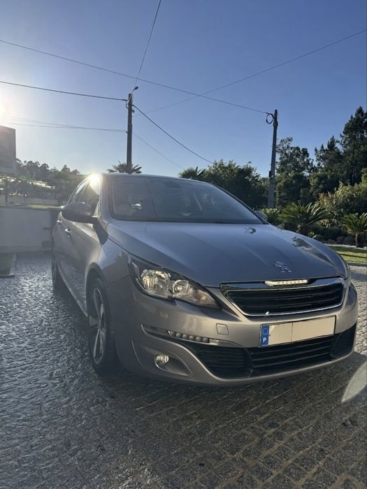 Peugeot Cinza 2017
