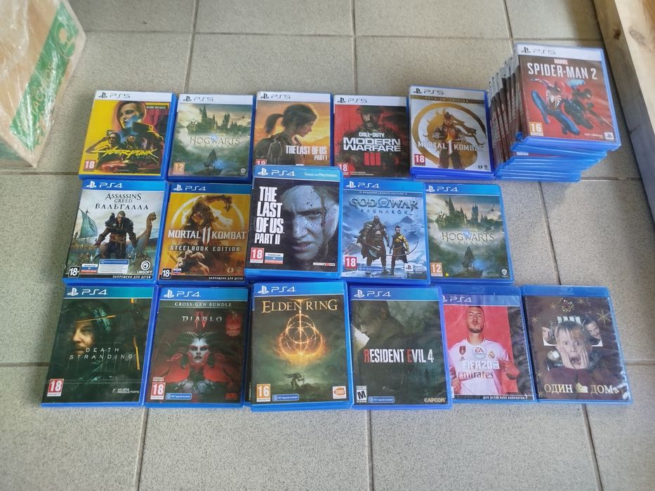 Сувенирные диски PS4 / PS5: Комплект 42 бокса (51 диск) — Для коллекции / Полок