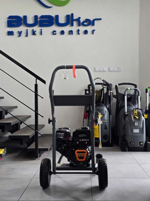 Myjka ciśnieniowa spalinowa Karcher HD 7/15 G 2022r. prod. NOWY SILNIK