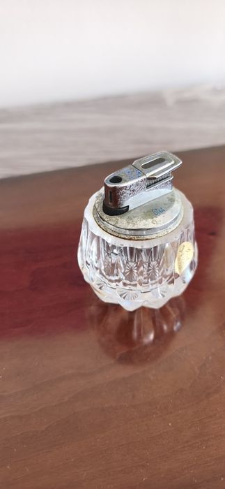 Isqueiro antigo em cristal - stephens