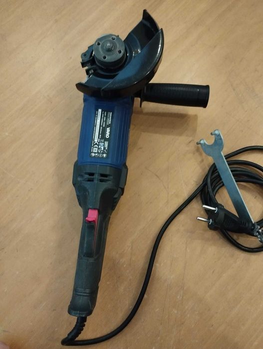 Rebarbadora com fios 1200W 125mm