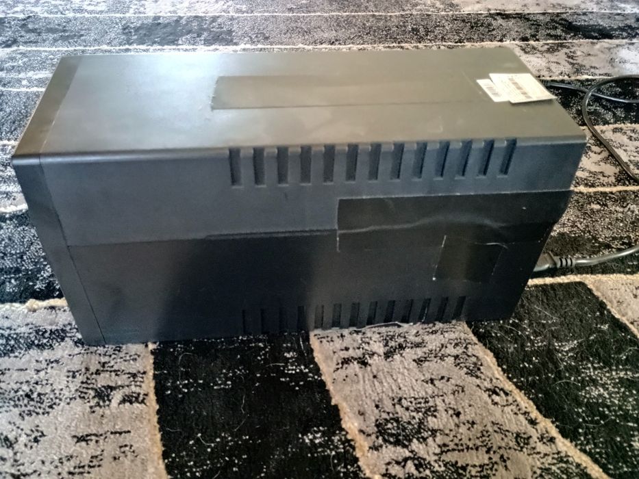 Green Cell Power Proof 2000VA 1200W UPS Zasilacz awaryjny