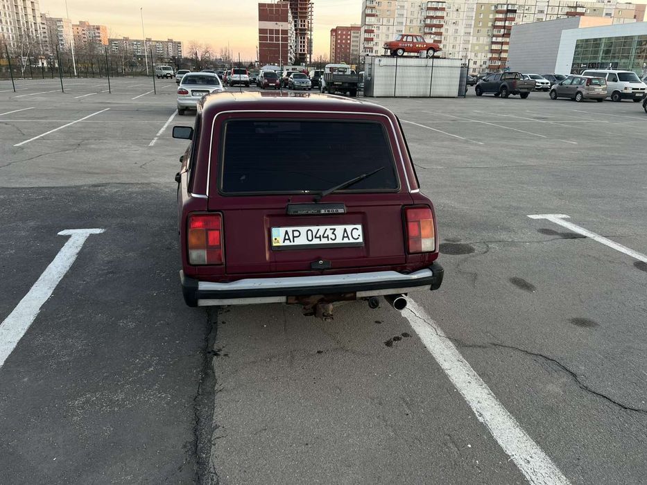 Продам авто ваз 2104 газ бензин 2004г