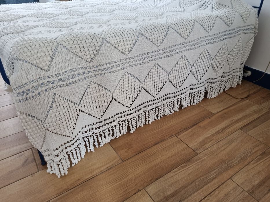 Grande colcha em croché
