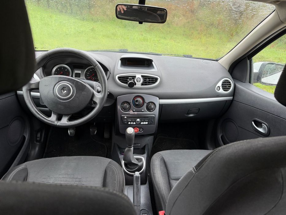 Renault clio 2012