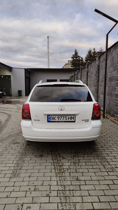 Продам Тойоту Авенсіс 2007 р.