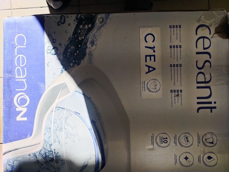 Muszla WC Cersanit crea z odpływem