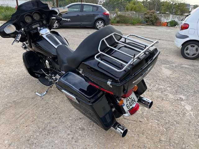 Harley Davidson Electra Glide FLHTC