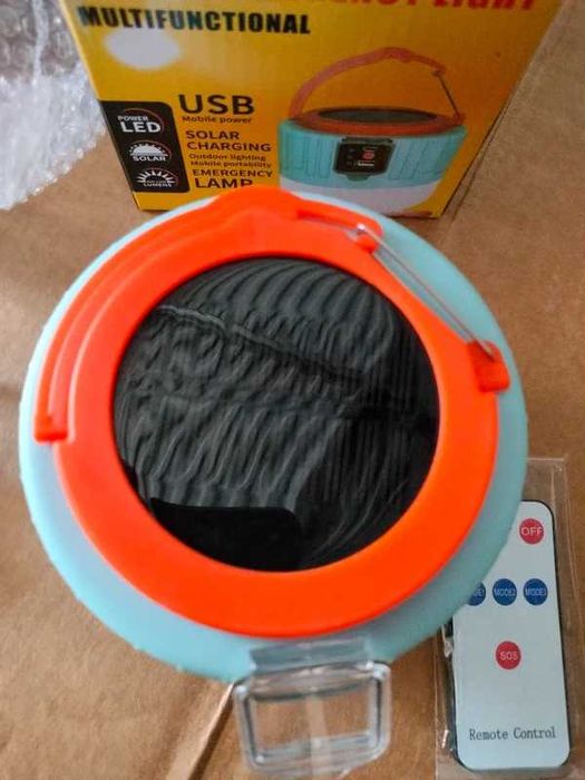 Solarna lampa cempingowa