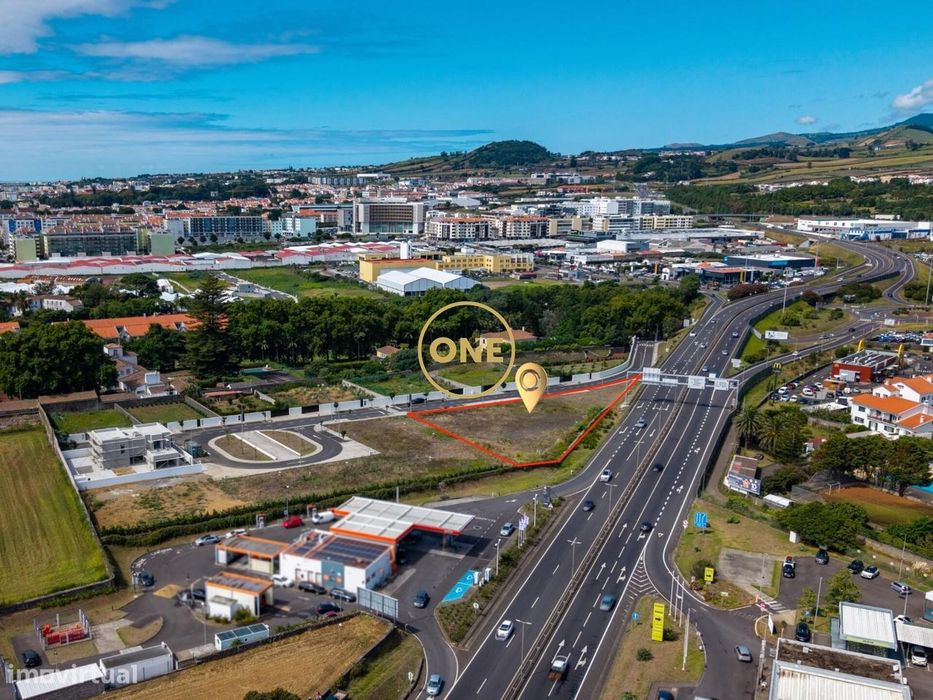 Lote para Comércio e Serviços - Laranjeiras Gardens