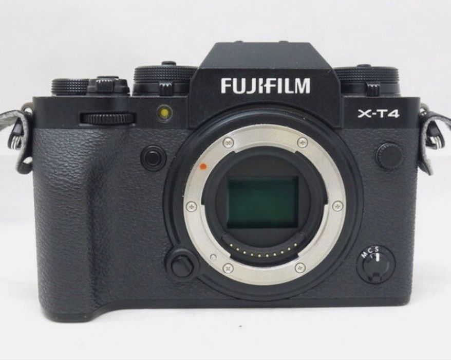 Vendo Fujifilm XT-4 *COMO NOVA*