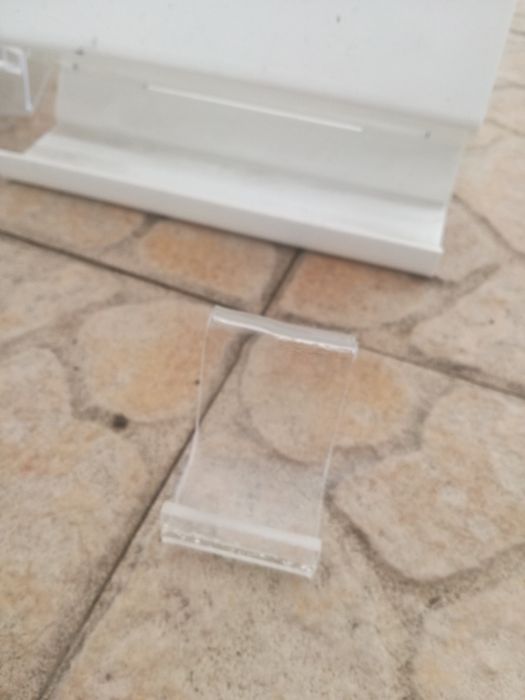 Expositores em acrílico branco vários modelos e tamanhos