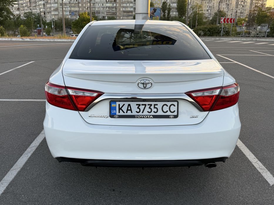 Toyota Camry 2017