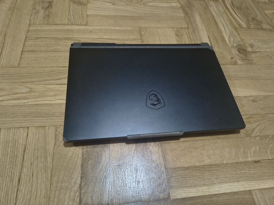 Laptop MSI Cyborg 15 Intel RTX 4060 do gier