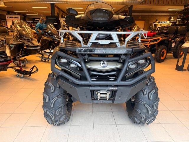 Can-Am Outlander 6x6 1000 Max XU