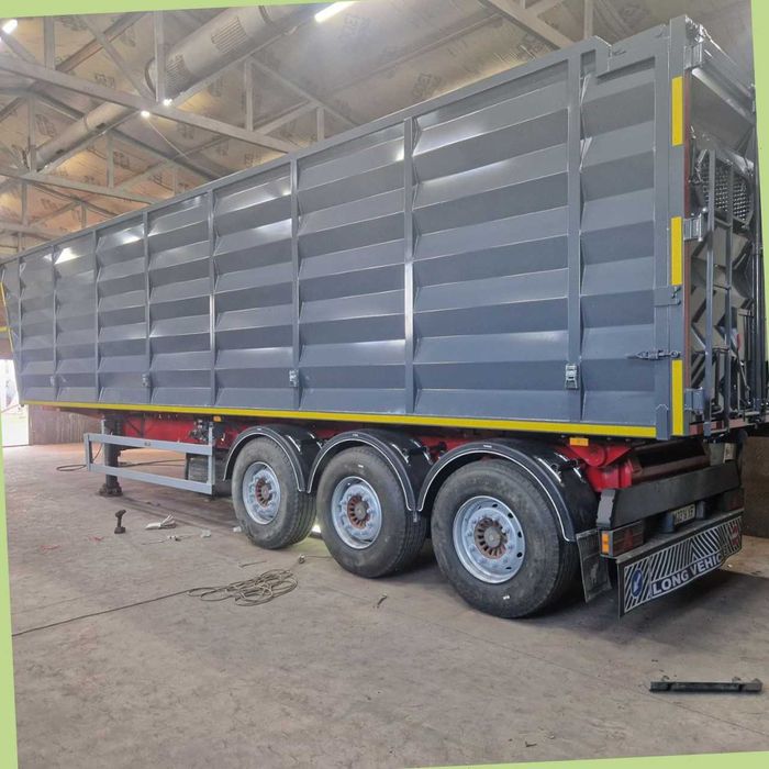 НОВЫЙ зерновоз-самосвал Kogel Saf от производителя, полуприцеп