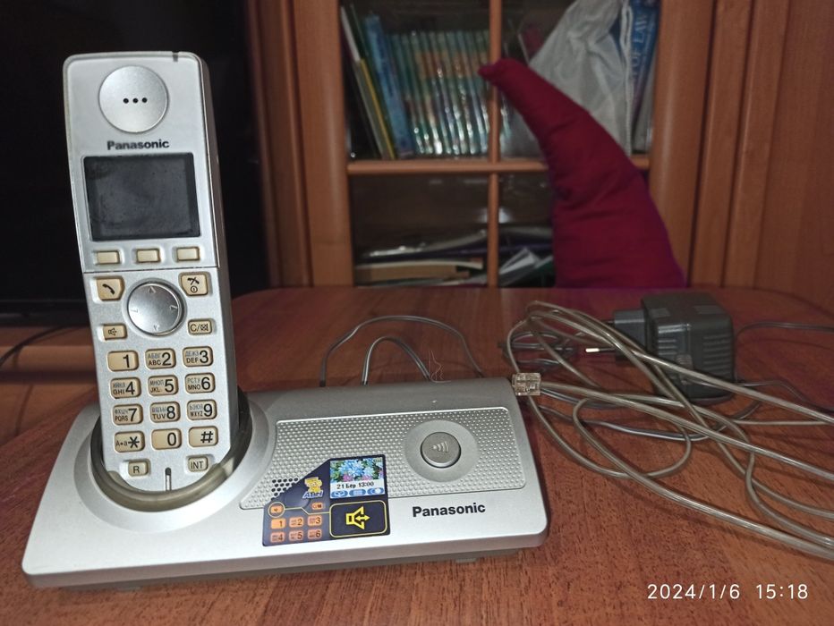 Телефон Panasonic kx-tg8107ua. Рабочий