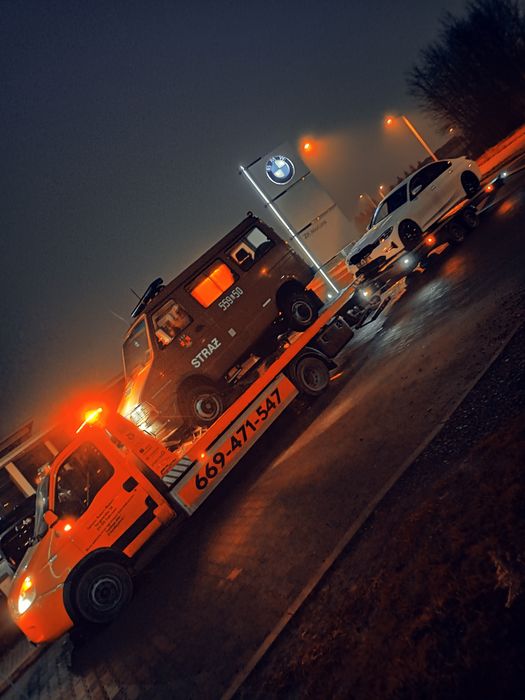 Laweta/ Transport/ Pomoc drogowa/ Assistance/ Wyciągarka/ Holownik