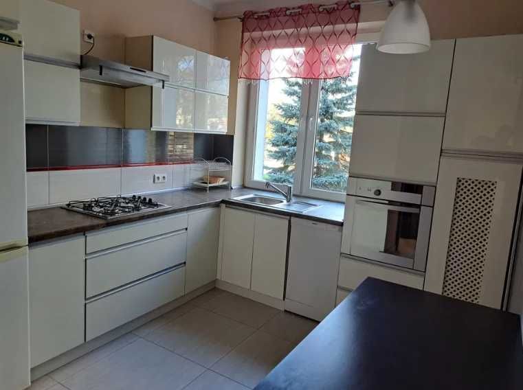 Лучший хостел Киева Метро Позняки 5 минут пешком