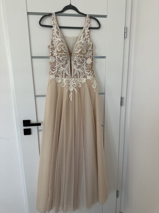 Suknia ślubna Beżowa