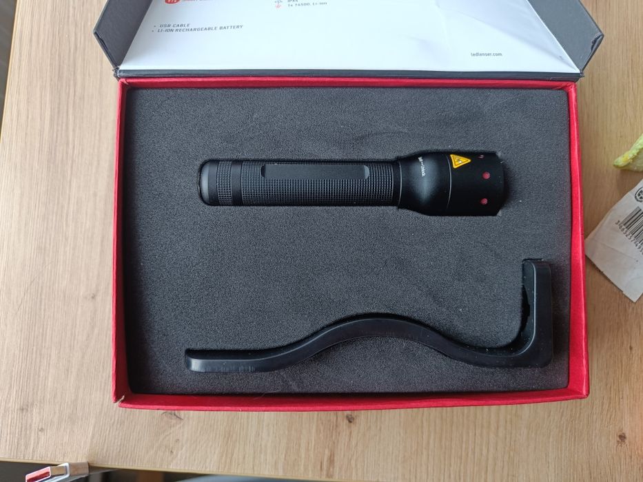Latarka ledlenser 5R 420lm