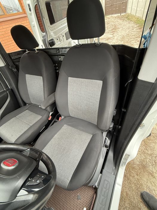 Fiat Doblo 1,6  D 2018  грузовой фургон .