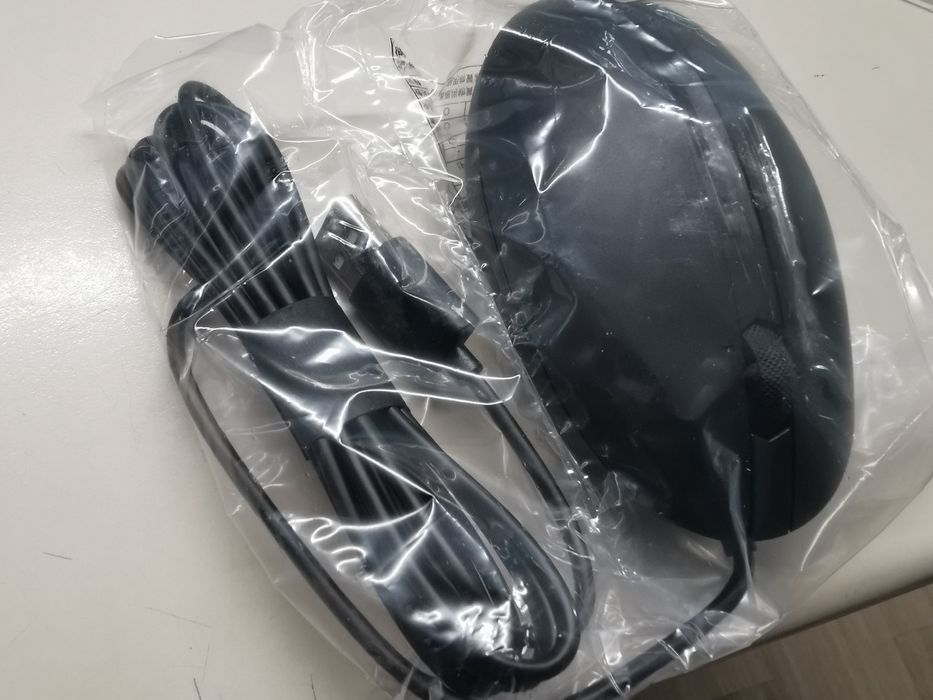 Rato para computadores e hifhon