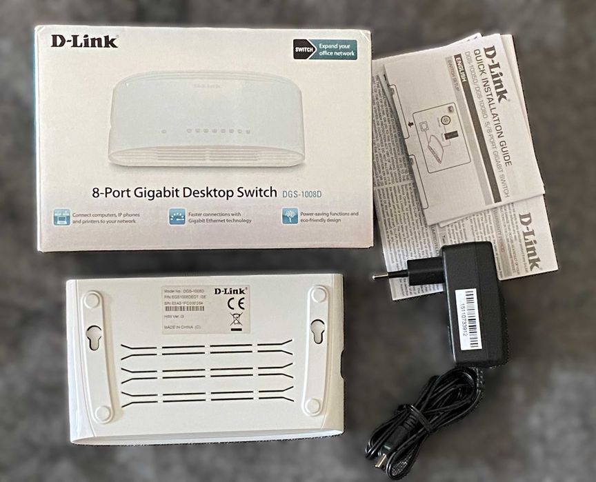 Мережевий комутатор D-Link DGS-1008D