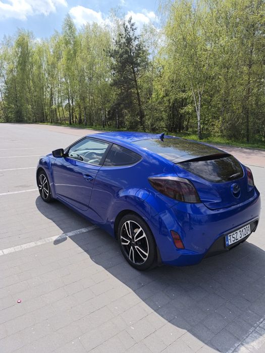 Hyundai Veloster