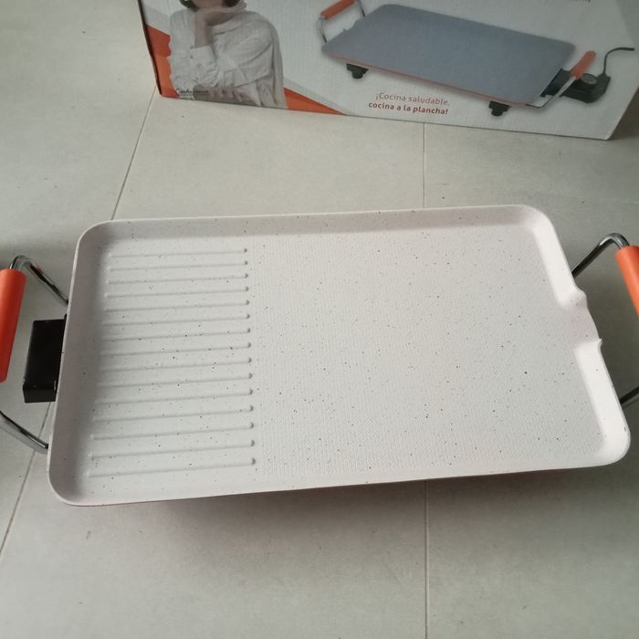 Grelhador eléctrico novo