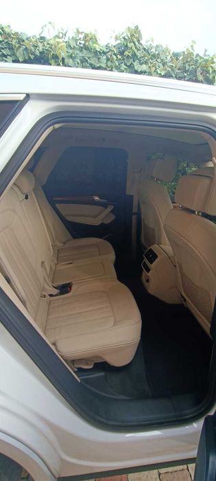 Audi Q5 2021 VIN WA1BAAFY2M2008226 фото оголошення 6 з 24