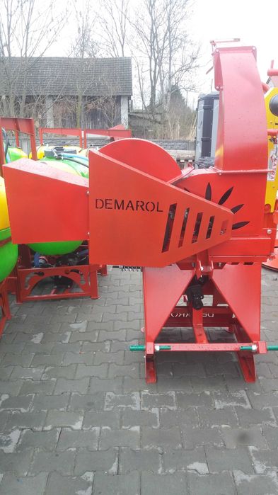 Rozdrabniacz do gałęzi R12 DENIS