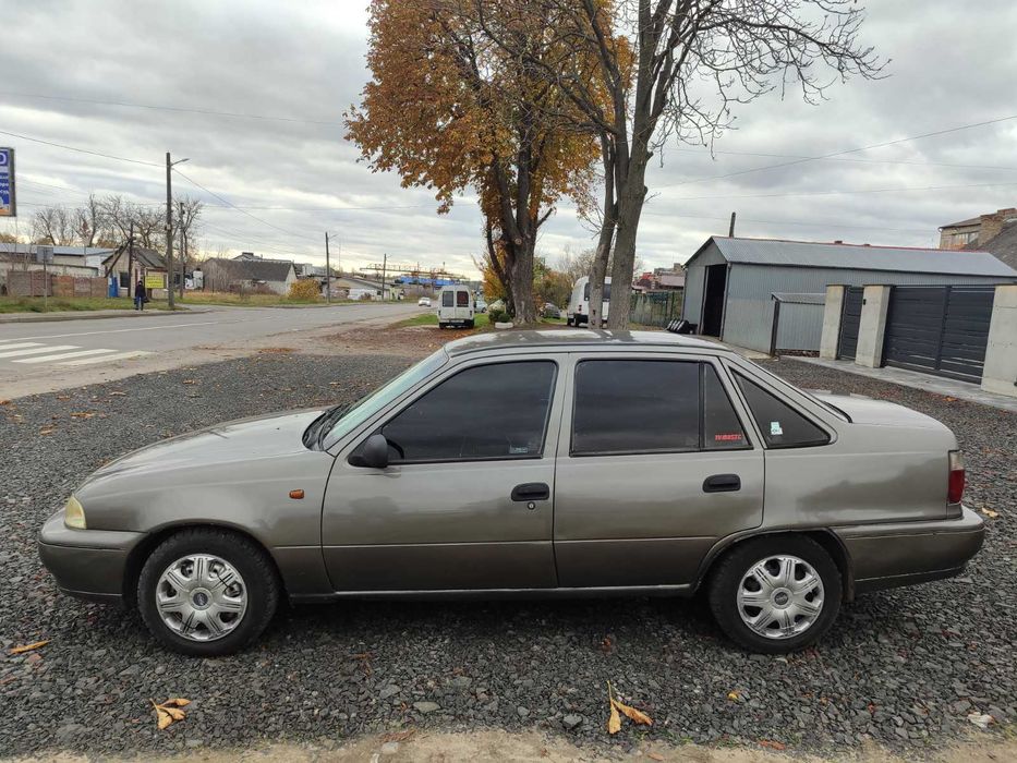 Авто Daewoo Nexia 1.5. Газ & Бензин 1996 рік