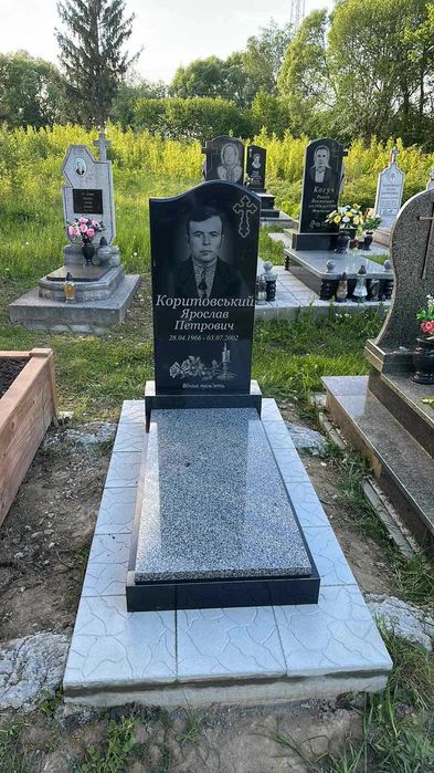 Бюджетні памятники,виробництво,монтаж