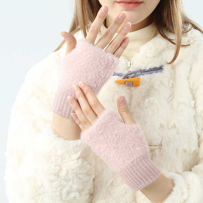 Хутряні мітенки білі рукавички без пальців теплі м'які рукава пудра