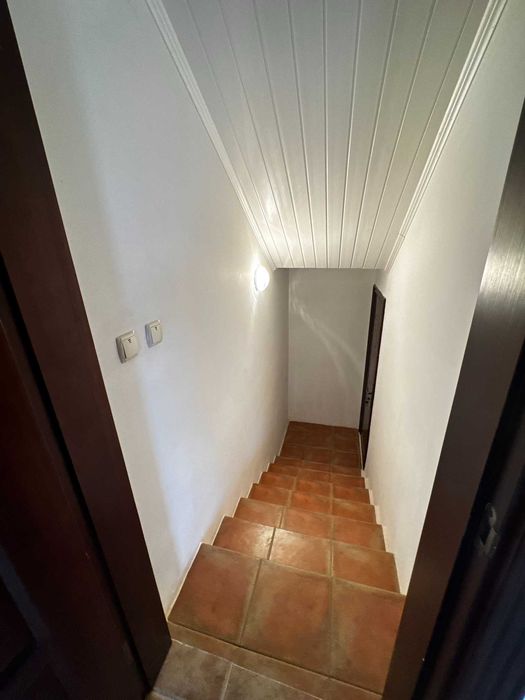 Продам новий будинок з ремонтом 245м2/10соток в Крихівцях.