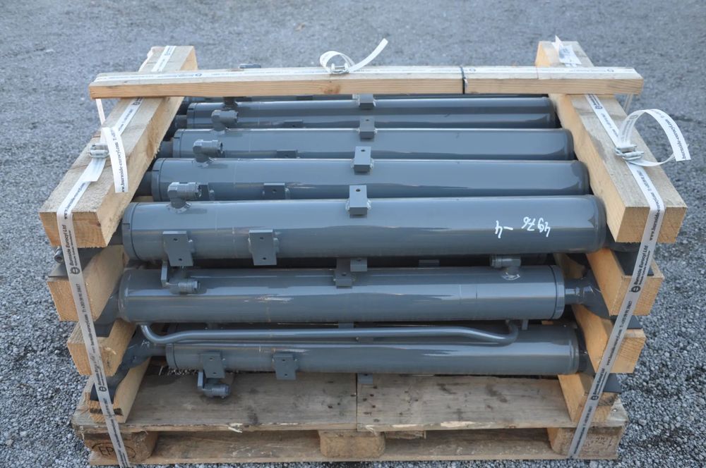 Siłownik hydrauliczny Wacker Neuson Nowy