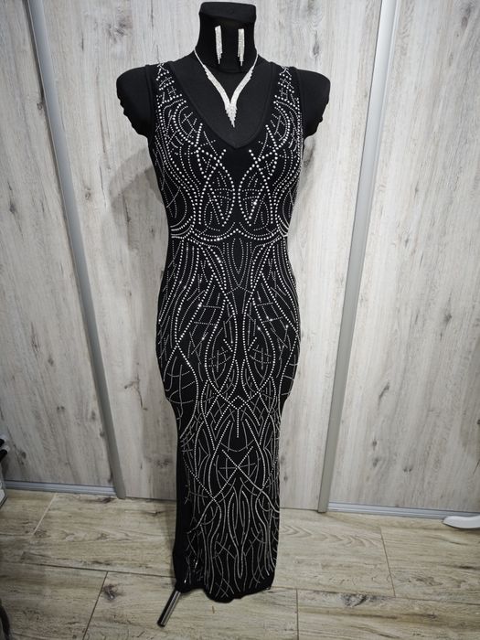 Nowa długa czarna sukienka przód cały ozdobiony cyrkoniami roz xs-m