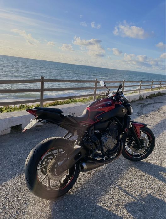 MT 07 YAMAHA 10/2015