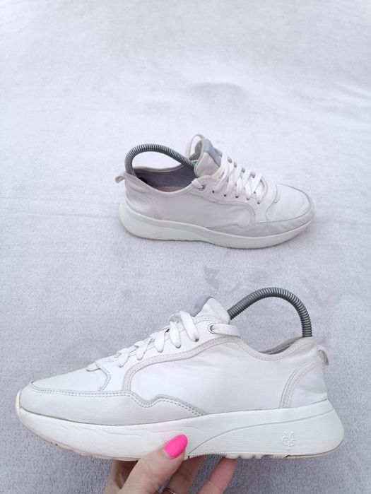 Женские кроссовки Mark O'Polo р38.5-39
