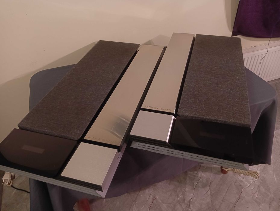 Kolumny ścienne Bang & Olufsen Beolab 5000