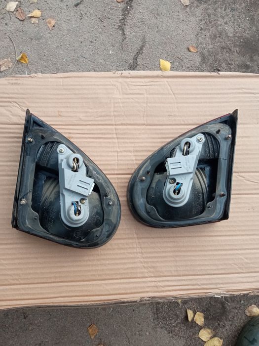 Задні фонарі та зеркало на Ланос,Сенс